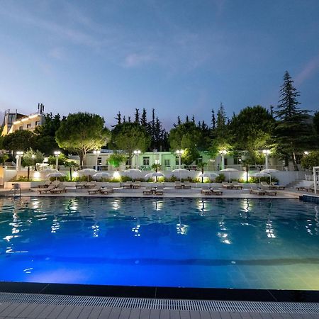 Hotel Edva Radhimë Buitenkant foto
